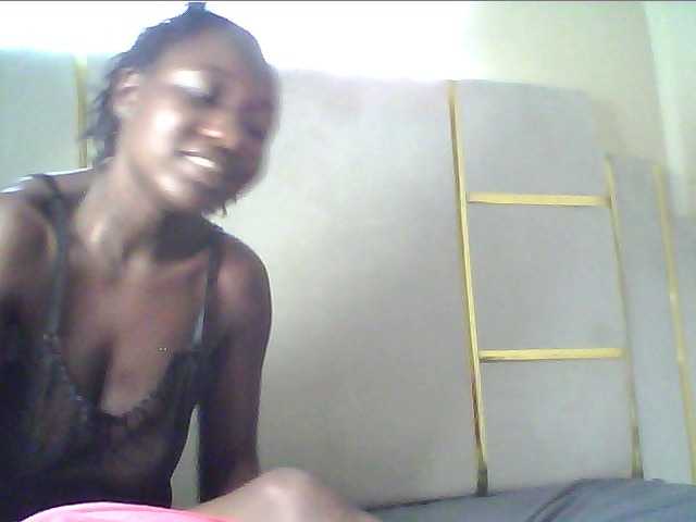 alora-skylar live cam on BongaCams