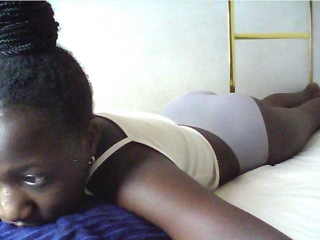 alora-skylar live cam on BongaCams