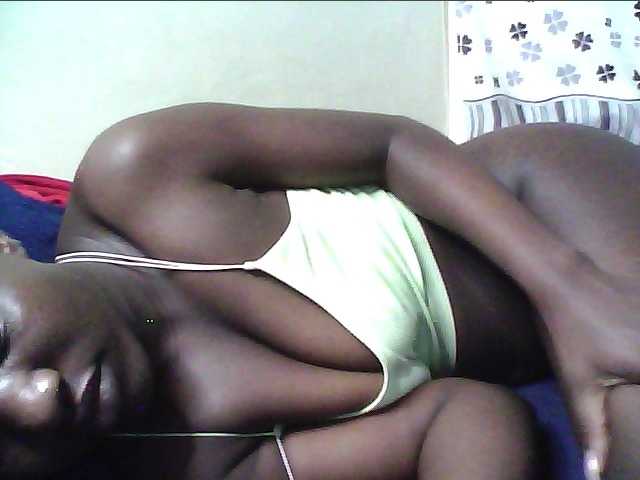alora-skylar live cam on BongaCams