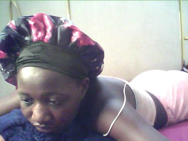 alora-skylar live cam on UnifiedCams
