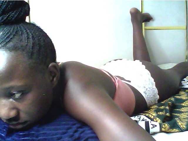 alora-skylar live cam on BongaCams