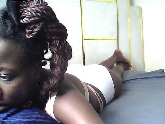 alora-skylar live cam on BongaCams