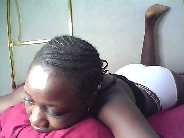 alora-skylar live cam on BongaCams