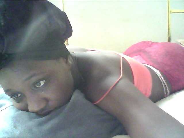 alora-skylar live cam on BongaCams