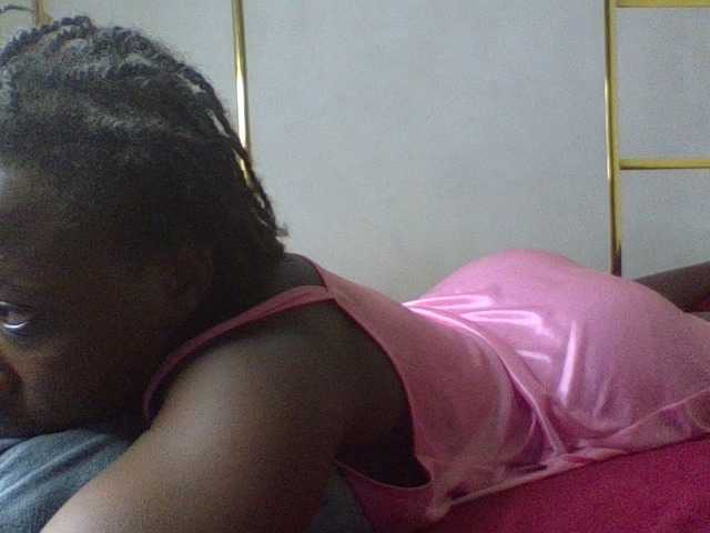 alora-skylar live cam on BongaCams