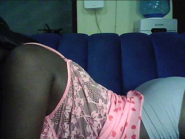 alora-skylar's BongaCams show and profile