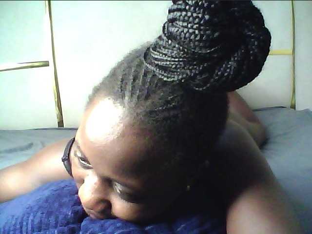 alora-skylar live cam on BongaCams