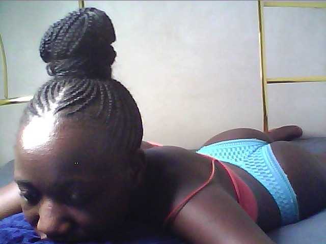 alora-skylar live cam on BongaCams