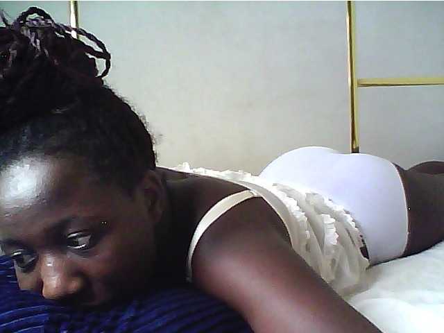 alora-skylar live cam on BongaCams