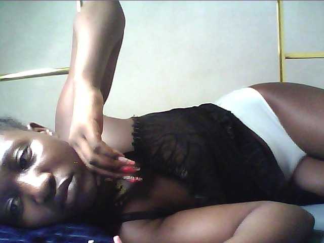 alora-skylar live cam on BongaCams