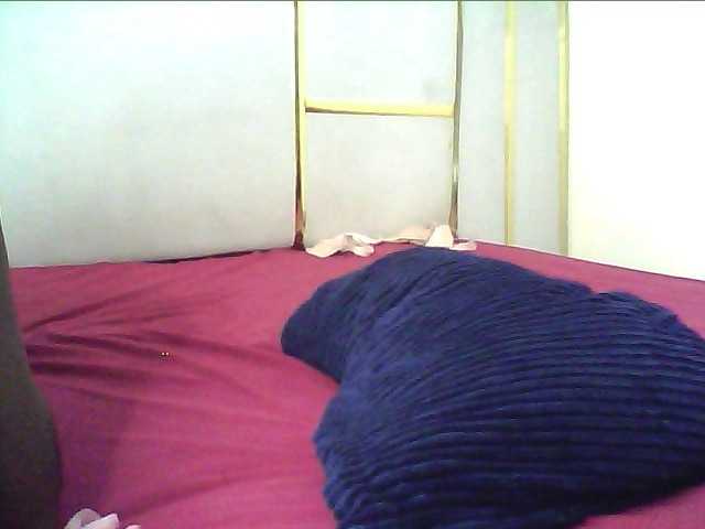 alora-skylar live webcam show