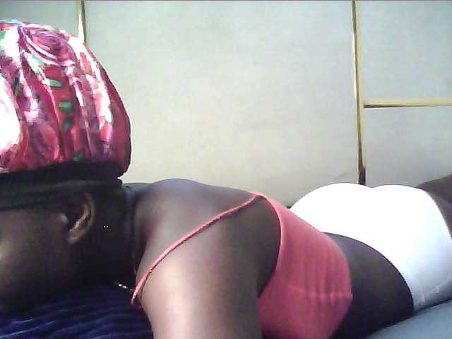 alora-skylar live cam on BongaCams