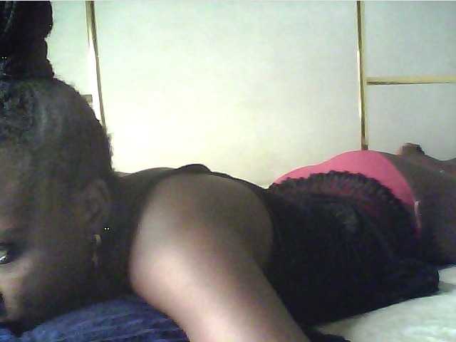 alora-skylar — live female cam
