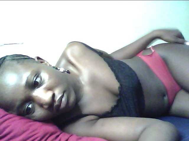 alora-skylar live cam on BongaCams