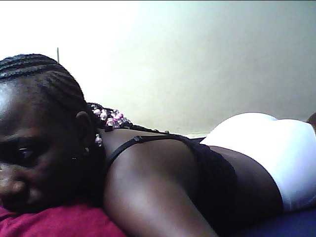 alora-skylar live cam on BongaCams