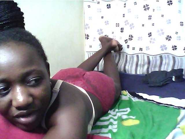 alora-skylar live cam preview