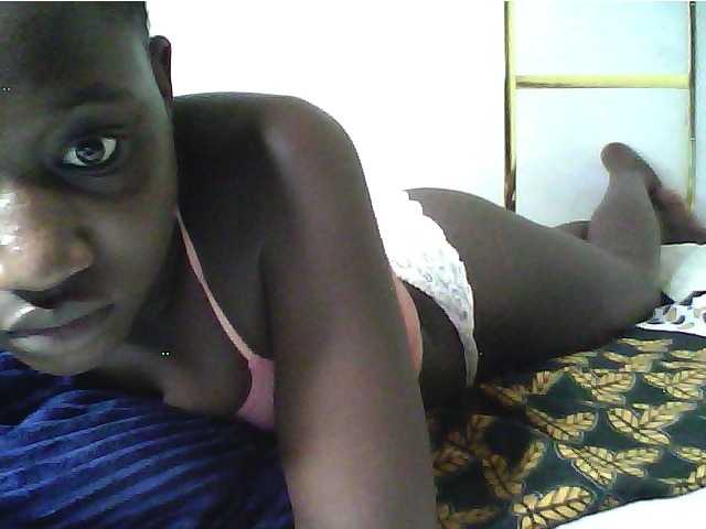 alora-skylar live cam on BongaCams