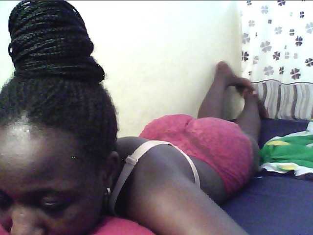 alora-skylar live cam on BongaCams