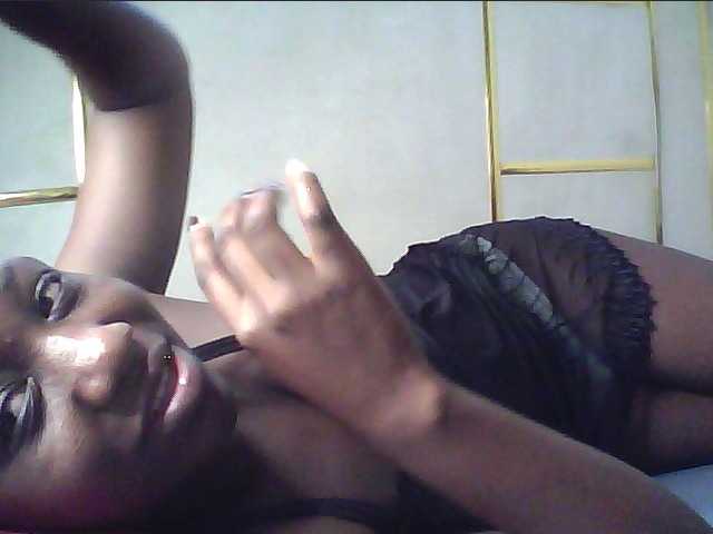 alora-skylar live cam on BongaCams