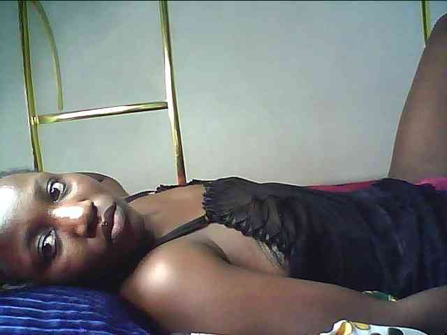 alora-skylar webcam