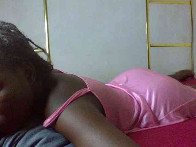 alora-skylar webcam