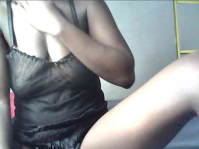 alora-skylar webcam