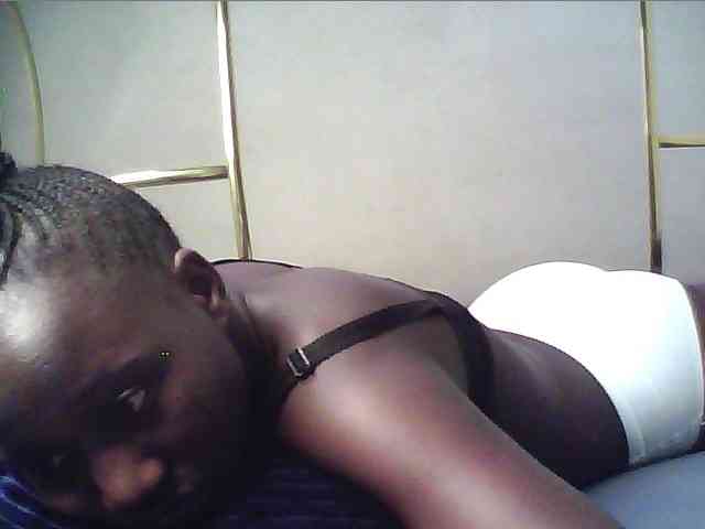 alora-skylar webcam