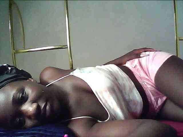 alora-skylar webcam