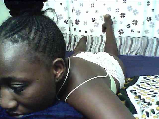 alora-skylar webcam