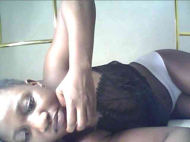alora-skylar webcam