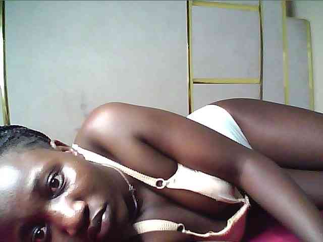 alora-skylar webcam