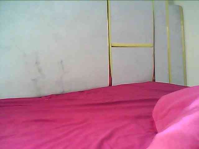 alora-skylar webcam