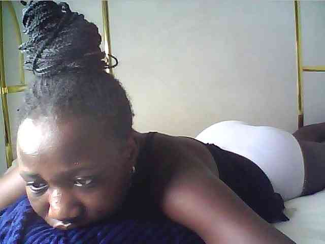 alora-skylar webcam