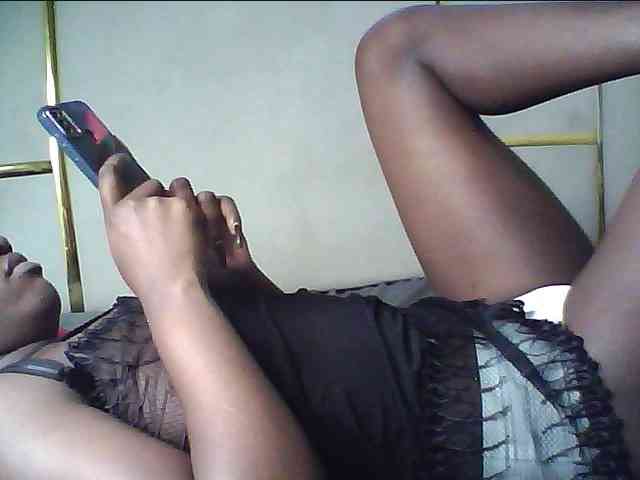 alora-skylar webcam