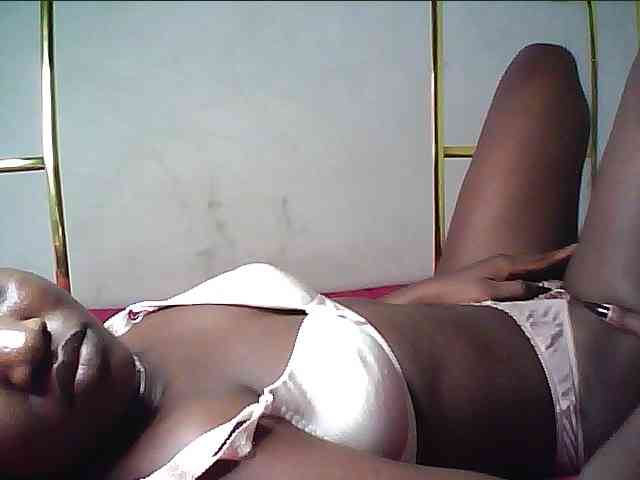 alora-skylar webcam