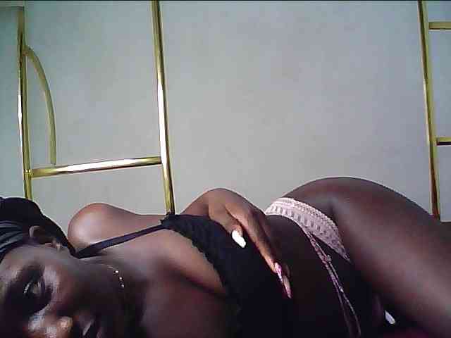 alora-skylar webcam