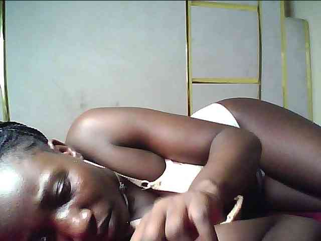 alora-skylar webcam