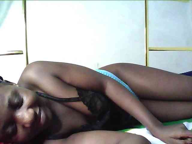 alora-skylar webcam