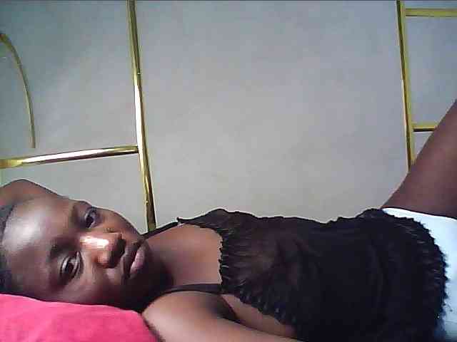 alora-skylar webcam