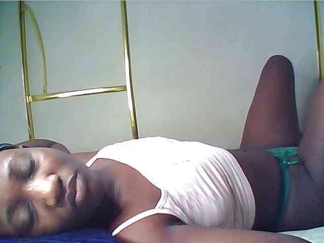alora-skylar webcam