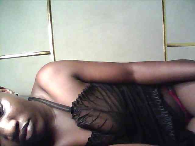 alora-skylar webcam