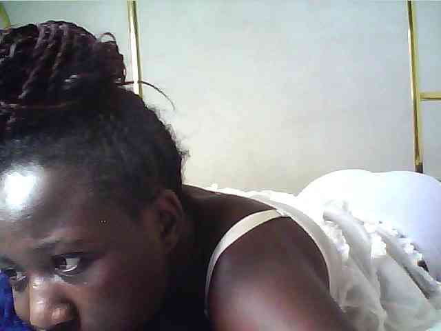 alora-skylar webcam