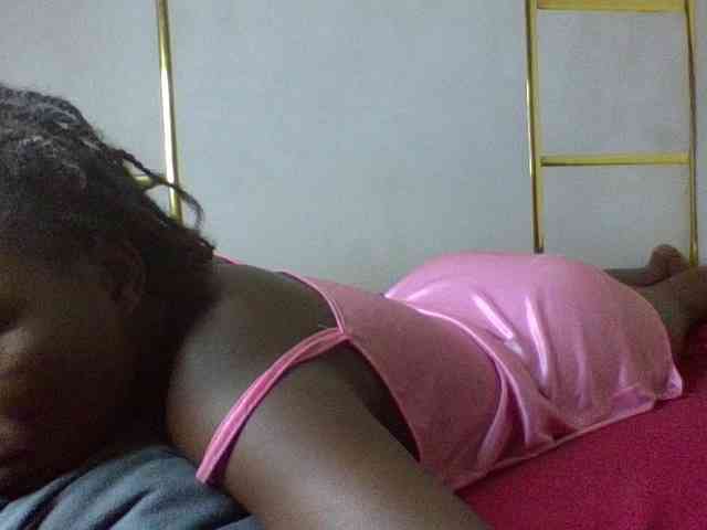 alora-skylar webcam