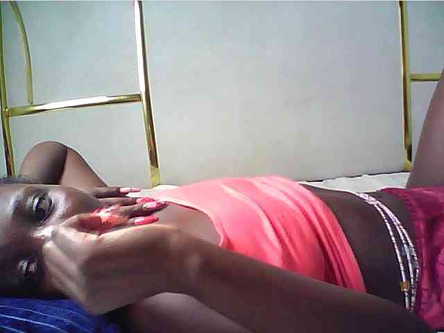 alora-skylar webcam