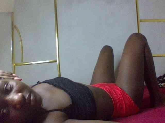 alora-skylar webcam