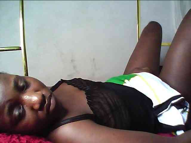 alora-skylar webcam