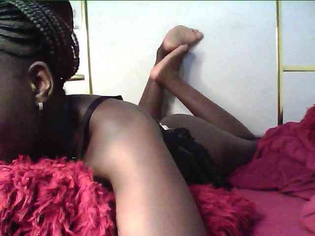 alora-skylar webcam