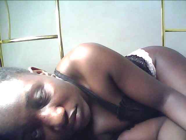 alora-skylar webcam