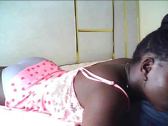 alora-skylar webcam