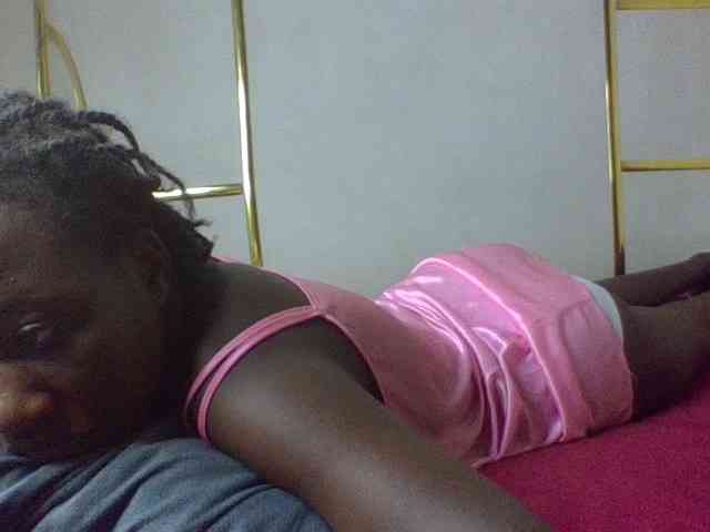 alora-skylar webcam